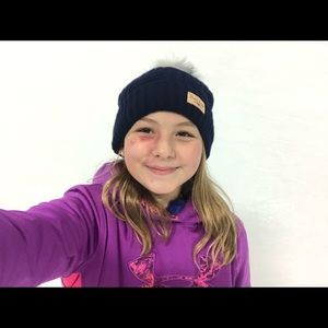 Meet your Posher, Joy